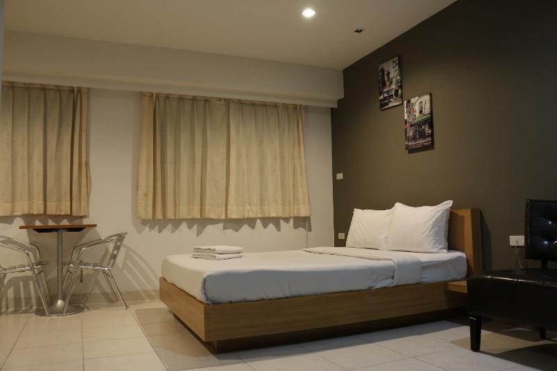 מלון Sena House 3*