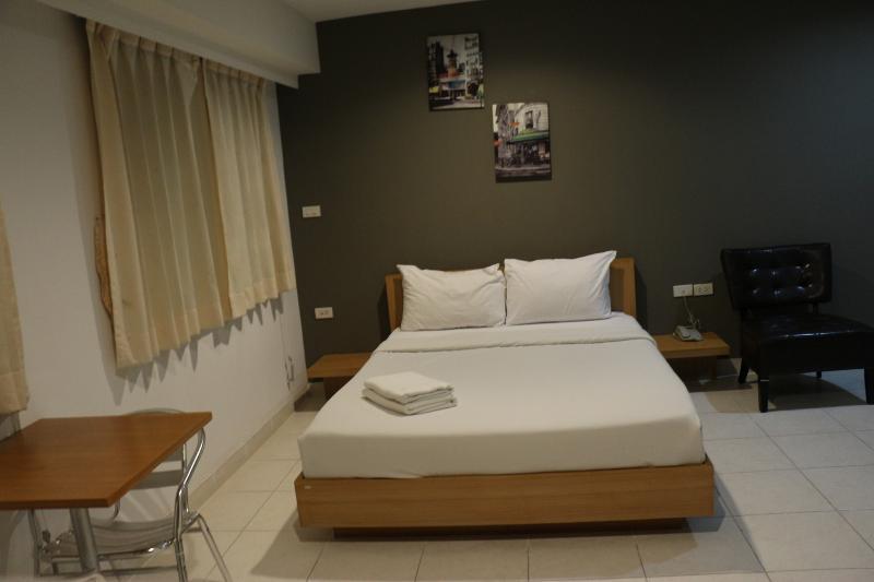 Sena House